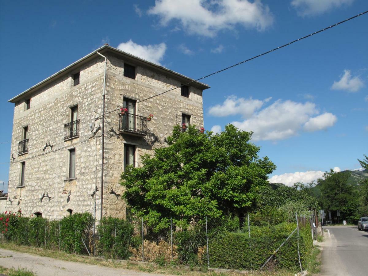 Aparthotel Casa Sarlo Petina Exteriér fotografie