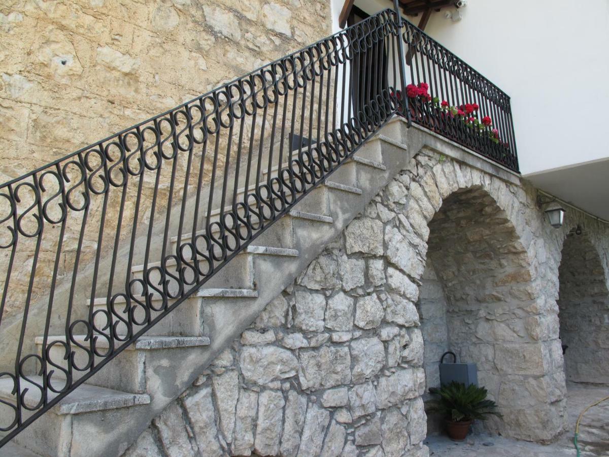 Aparthotel Casa Sarlo Petina Exteriér fotografie